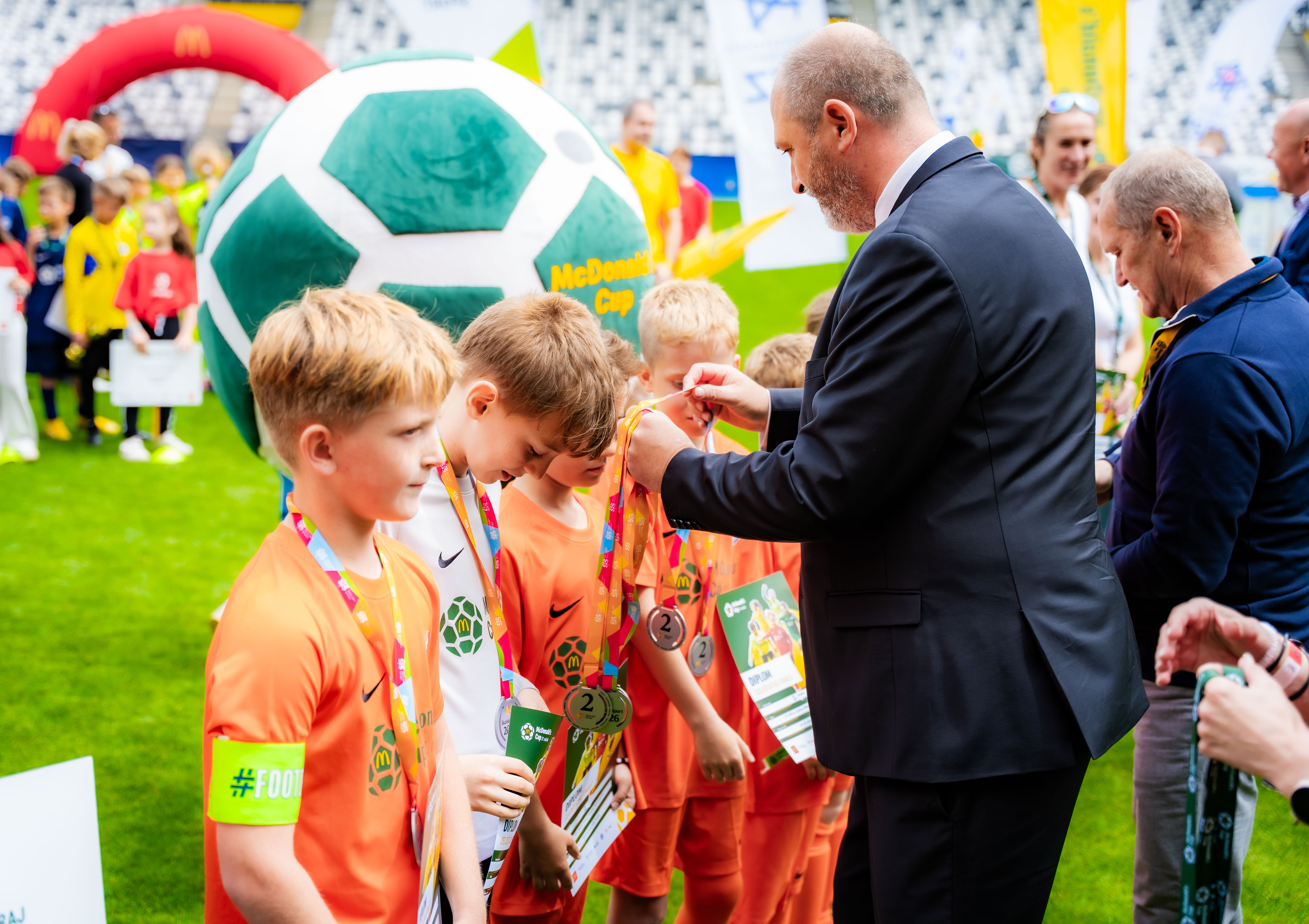 McDonalds Cup - Majstrovstva Slovenska vo futbale najmladsich ziakov a ziacok-1-92